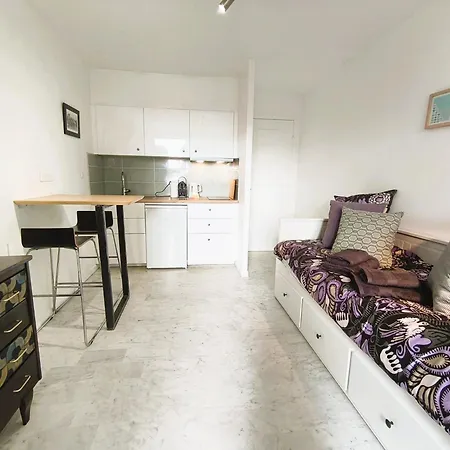 Climatise Avec Parking, Hyper Centre