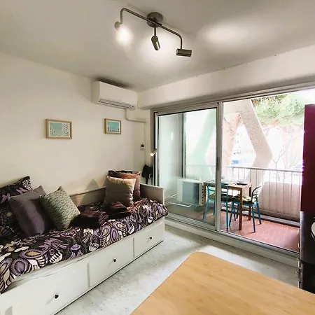 아파트 Climatise Avec Parking, Hyper Centre