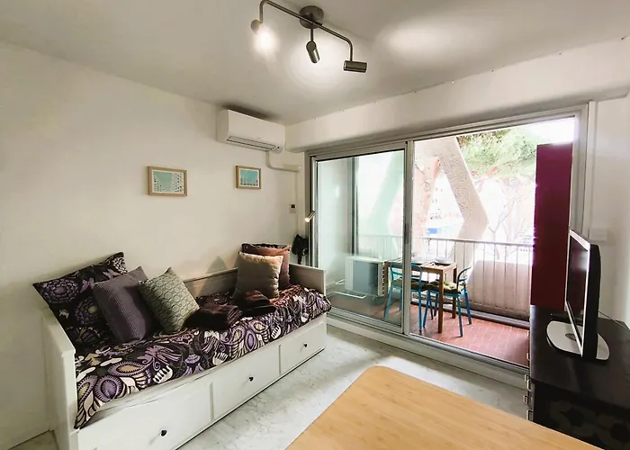 아파트 Climatise Avec Parking, Hyper Centre