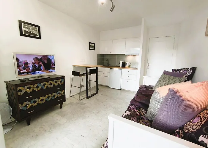 Climatise Avec Parking, Hyper Centre * La Grande Motte